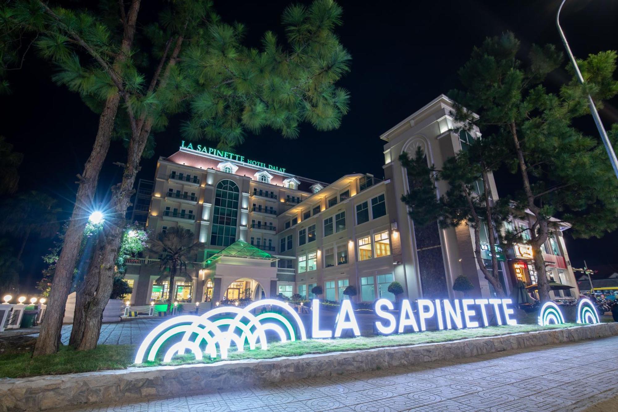 La Sapinette Hotel Dalat Buitenkant foto