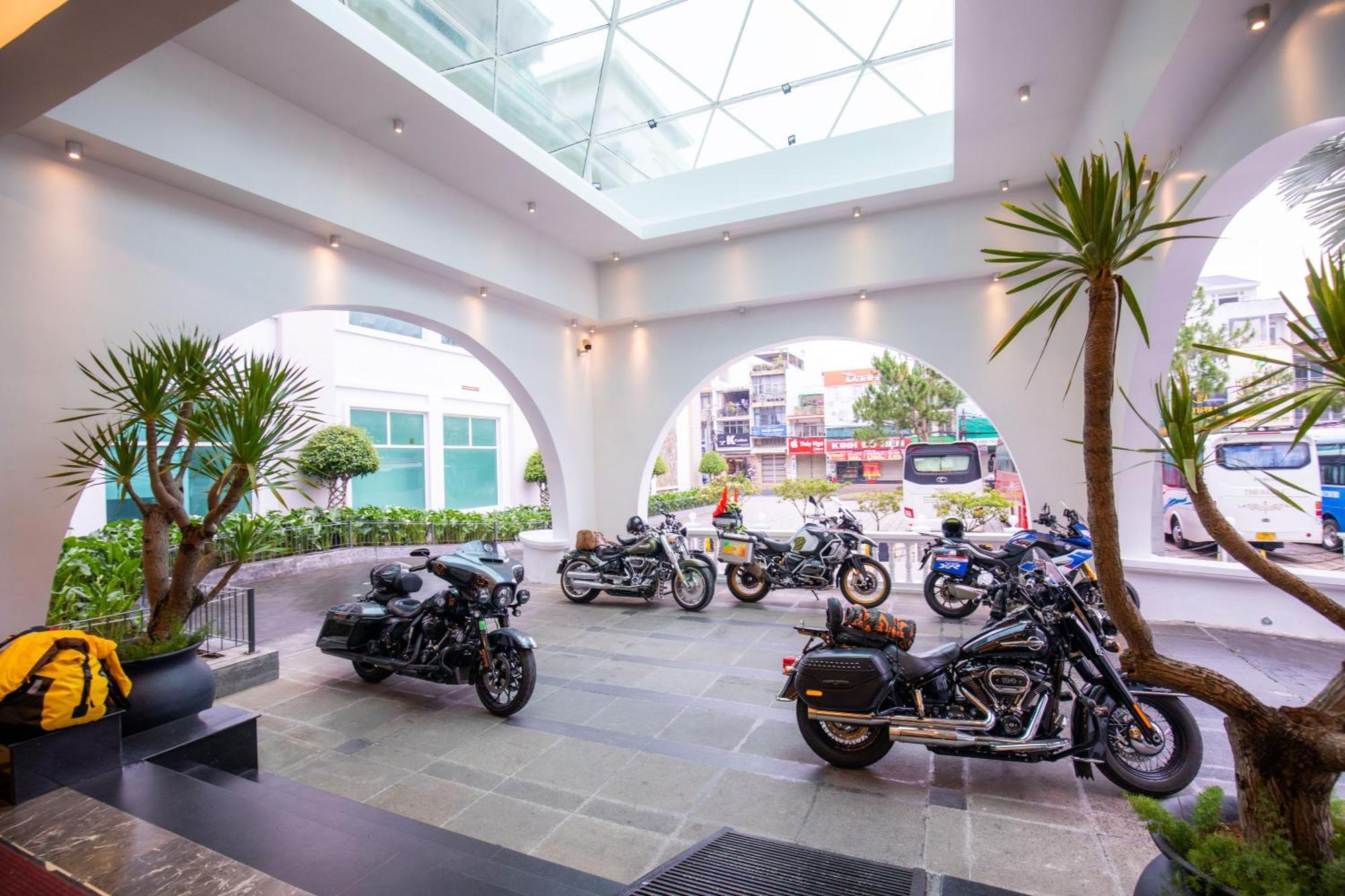 La Sapinette Hotel Dalat Buitenkant foto