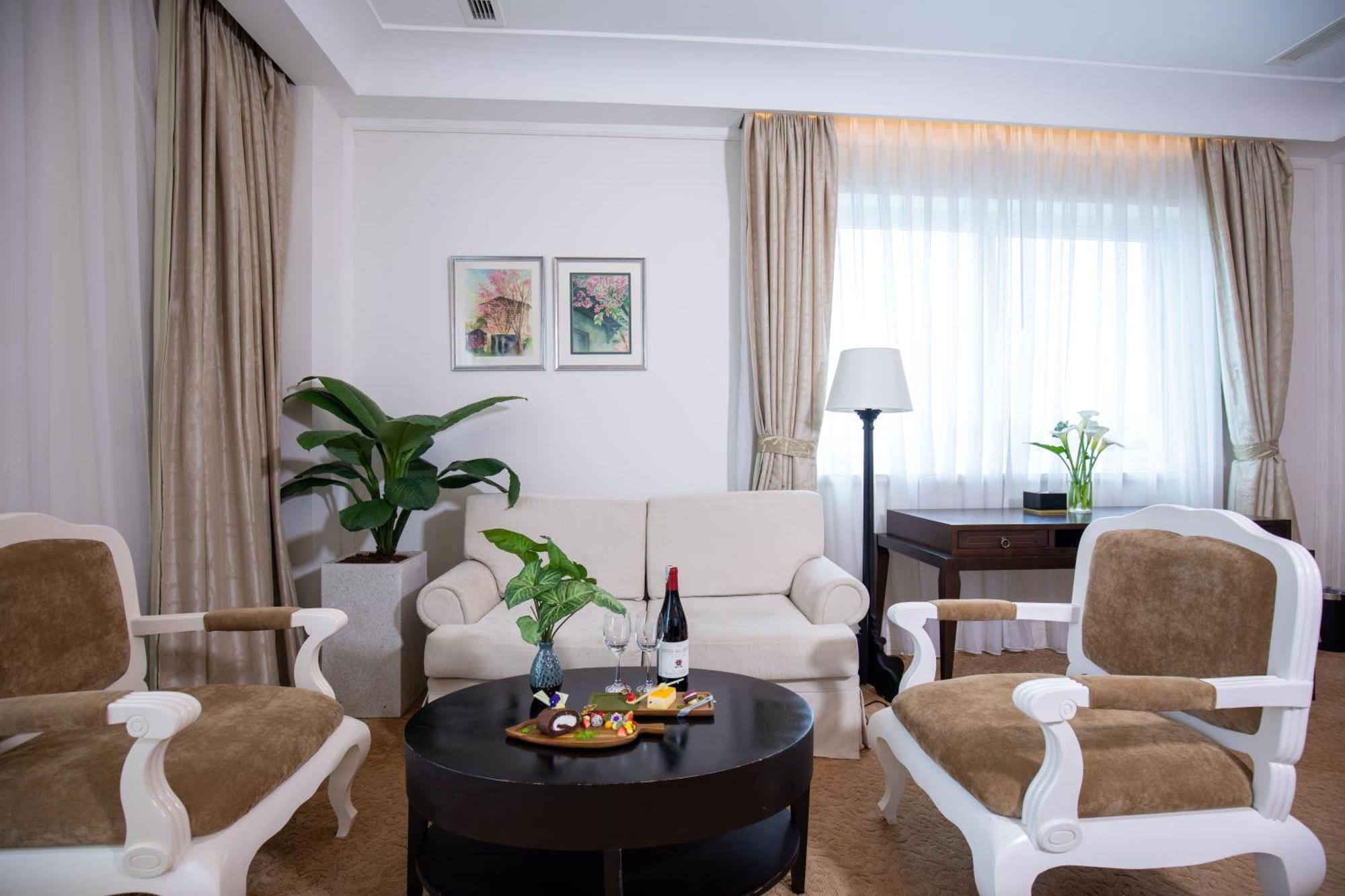 La Sapinette Hotel Dalat Buitenkant foto